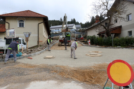 Obnova Brestove ulice v Cerknici 01 Foto Ljubo Vukelič